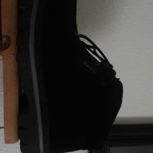 Shoes lugz size9